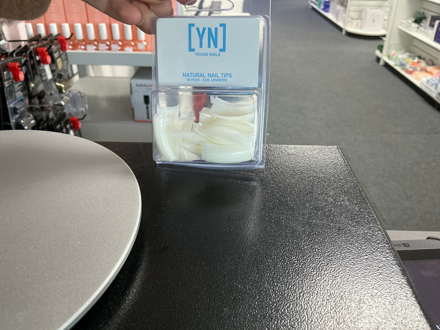Young Nails Assorted Tips White